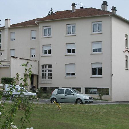 Hotel La Renaissance Ровел Екстериор снимка